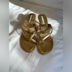 Manolo Blahnik Susa Leather Sandals